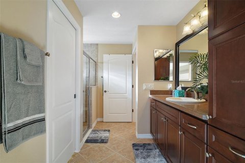 House in The Villages, Florida 3 bedrooms, 182.74 sq.m. № 1718055 - photo 23