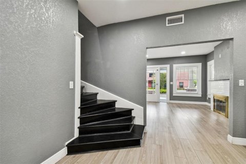 Villa ou maison à louer à Tampa, Floride: 5 chambres, 190.64 m2 № 2214683 - photo 20