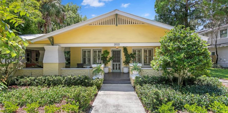 Villa ou maison à Tampa, Floride 6 chambres, 300.63 m2 № 1893681