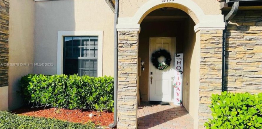 Таунхаус в Хомстед, Флорида 3 спальни, 132.11м2 № 1973553