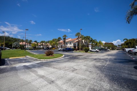 Condo in Boynton Beach, Florida, 1 bedroom  № 1171162 - photo 1
