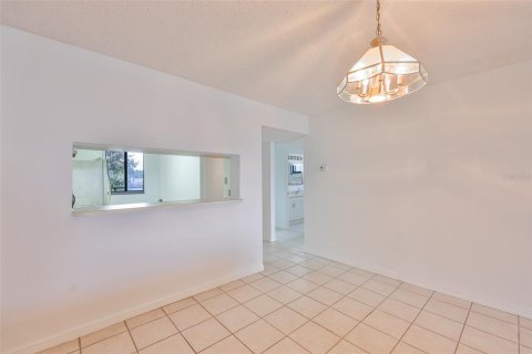 Copropriété à vendre à Tampa, Floride: 3 chambres, 120.31 m2 № 1913512 - photo 13