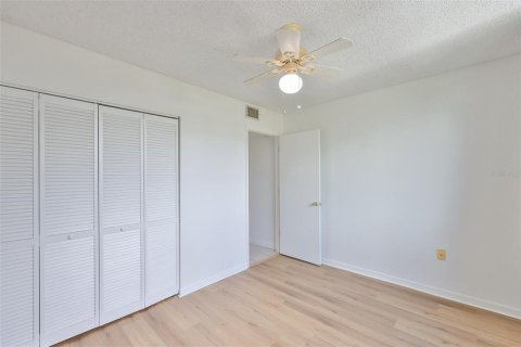 Copropriété à vendre à Tampa, Floride: 3 chambres, 120.31 m2 № 1913512 - photo 28