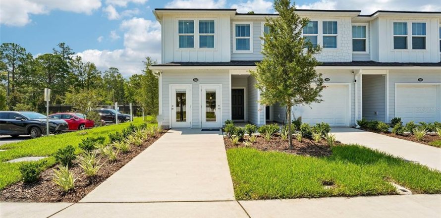 Townhouse in Jacksonville, Florida 4 bedrooms, 144.65 sq.m. № 2232094