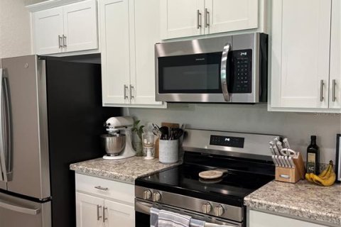 Adosado en alquiler en Inverness, Florida, 2 dormitorios, 161.74 m2 № 1780593 - foto 2