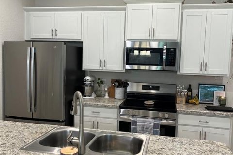 Adosado en alquiler en Inverness, Florida, 2 dormitorios, 161.74 m2 № 1780593 - foto 6