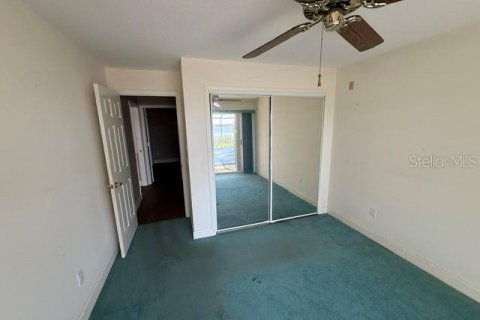 House in Sebring, Florida 3 bedrooms, 167.97 sq.m. № 2391560 - photo 15