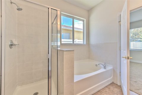 House in Riverview, Florida 3 bedrooms, 157.1 sq.m. № 2101931 - photo 18
