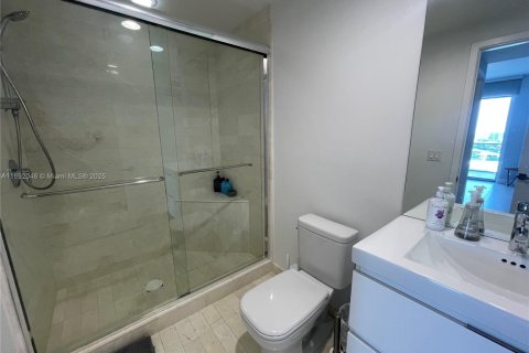 Condo in North Miami Beach, Florida, 3 bedrooms  № 1888868 - photo 27
