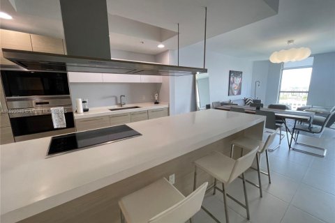 Condo in North Miami Beach, Florida, 3 bedrooms  № 1888868 - photo 7