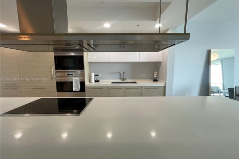 Condo in North Miami Beach, Florida, 3 bedrooms  № 1888868 - photo 8