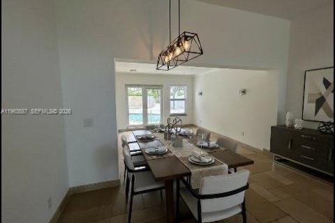 Снять в аренду виллу или дом в Холливуд, Флорида 3 спальни, 188.31м2, № 2028167 - фото 7