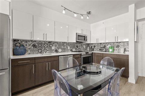 Купить кондоминиум в Майами-Бич, Флорида 1 спальня, 78.5м2, № 1986311 - фото 9