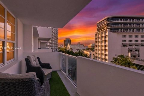 Купить кондоминиум в Майами-Бич, Флорида 1 спальня, 78.5м2, № 1986311 - фото 3