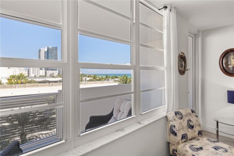 Купить кондоминиум в Майами-Бич, Флорида 1 спальня, 78.5м2, № 1986311 - фото 14