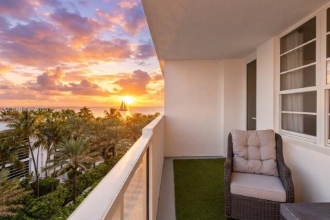 Купить кондоминиум в Майами-Бич, Флорида 1 спальня, 78.5м2, № 1986311 - фото 2