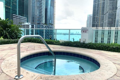 Condominio en alquiler en Miami, Florida, 2 dormitorios, 103.12 m2 № 1930497 - foto 23