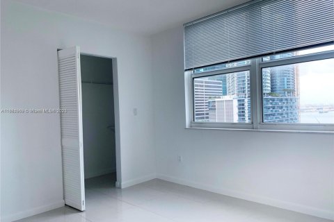 Condominio en alquiler en Miami, Florida, 2 dormitorios, 103.12 m2 № 1930497 - foto 14