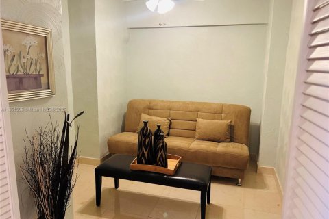 Condominio en venta en Miami Beach, Florida, 2 dormitorios, 150.69 m2 № 2035228 - foto 5