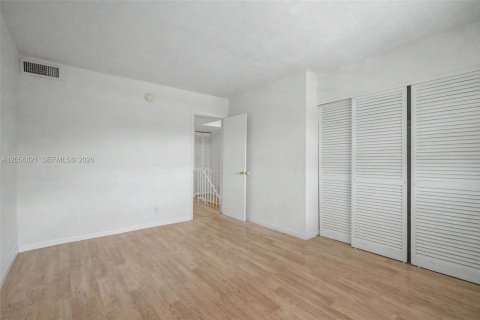 Купить кондоминиум в Пайнкрест, Флорида 2 спальни, 83.61м2, № 2176473 - фото 19