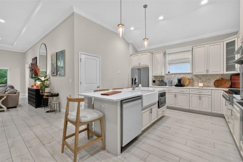 Casa en venta en Oxford, Florida, 4 dormitorios, 203.55 m2 № 2404943 - foto 11
