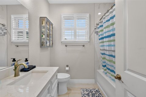 Casa en venta en Oxford, Florida, 4 dormitorios, 203.55 m2 № 2404943 - foto 26