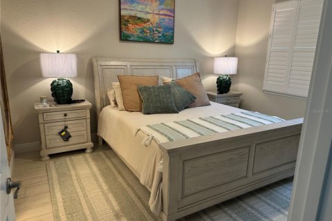 Casa en venta en Oxford, Florida, 4 dormitorios, 203.55 m2 № 2404943 - foto 5