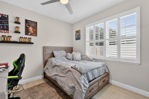 Casa en venta en Oxford, Florida, 4 dormitorios, 203.55 m2 № 2404943 - foto 25