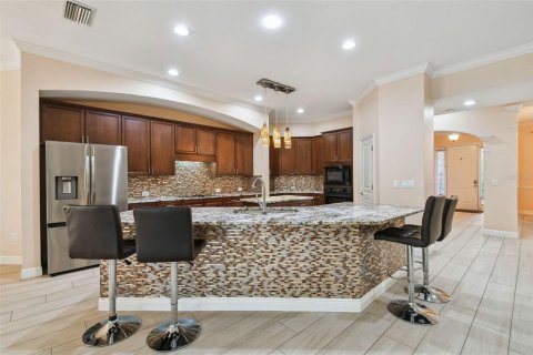 House in Tampa, Florida 5 bedrooms, 380.53 sq.m. № 1420409 - photo 16