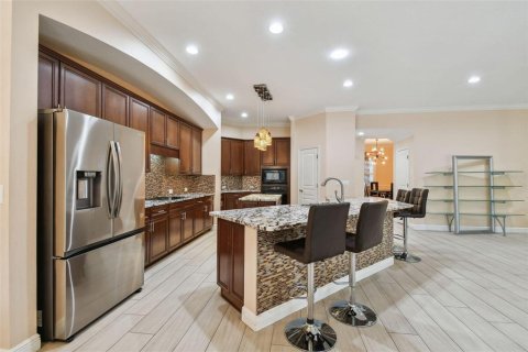 House in Tampa, Florida 5 bedrooms, 380.53 sq.m. № 1420409 - photo 18