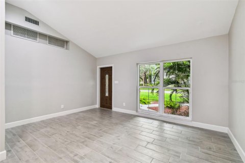 Casa en venta en Tampa, Florida, 3 dormitorios, 184.32 m2 № 1796547 - foto 9