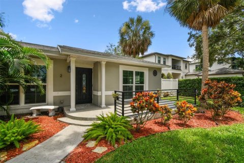 Casa en venta en Tampa, Florida, 3 dormitorios, 184.32 m2 № 1796547 - foto 7