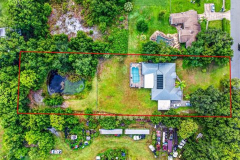 Villa ou maison à vendre à Kissimmee, Floride: 5 chambres, 295.15 m2 № 2329355 - photo 25