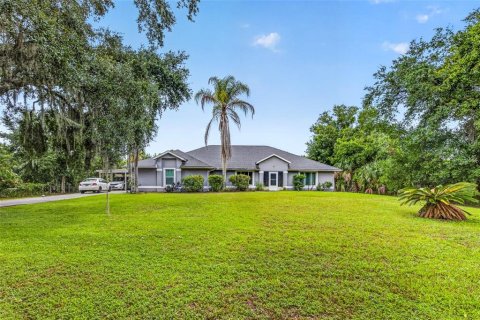 Villa ou maison à vendre à Kissimmee, Floride: 5 chambres, 295.15 m2 № 2329355 - photo 2