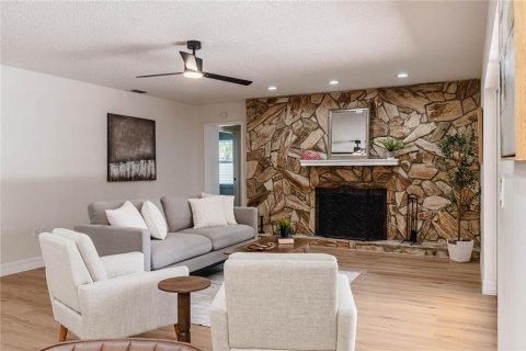 Villa ou maison à vendre à Lakeland, Floride: 5 chambres, 243.59 m2 № 2285171 - photo 18