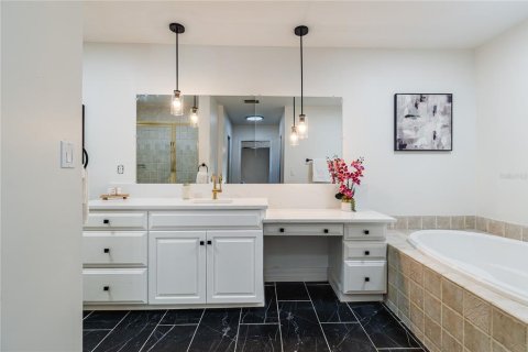 Villa ou maison à vendre à Lakeland, Floride: 5 chambres, 243.59 m2 № 2285171 - photo 28
