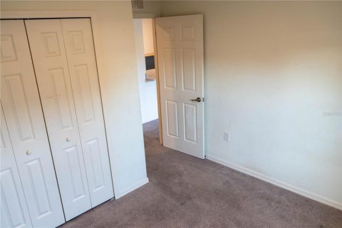 House in Port Charlotte, Florida 3 bedrooms, 114.55 sq.m. № 2130442 - photo 10