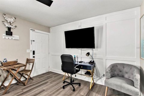Condo in Tampa, Florida, 3 rooms  № 1816258 - photo 7