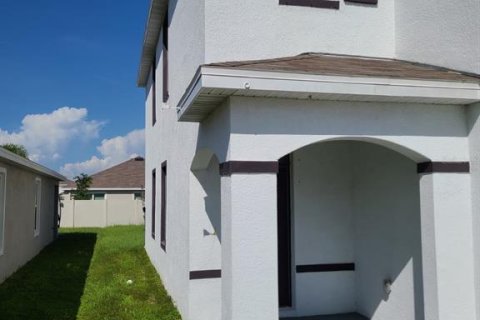 Casa en alquiler en Wimauma, Florida, 4 dormitorios, 216.28 m2 № 1879135 - foto 4