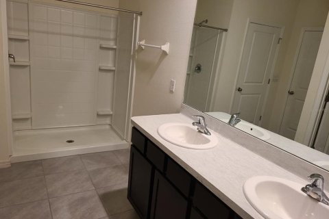 Casa en alquiler en Wimauma, Florida, 4 dormitorios, 216.28 m2 № 1879135 - foto 8