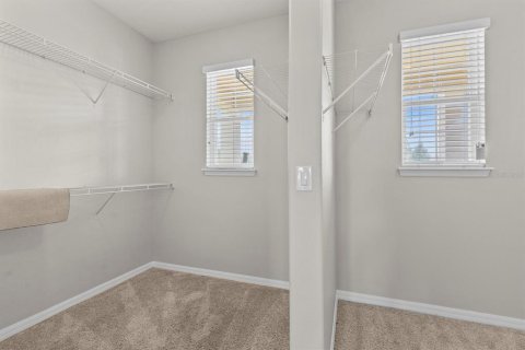 House in Apopka, Florida 4 bedrooms, 256.78 sq.m. № 1899278 - photo 26