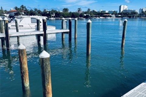 Terrain à vendre à Miami Beach, Floride № 2035389 - photo 2