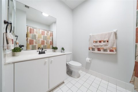 Купить таунхаус в Хомстед, Флорида 3 спальни, 120.77м2, № 2028394 - фото 14