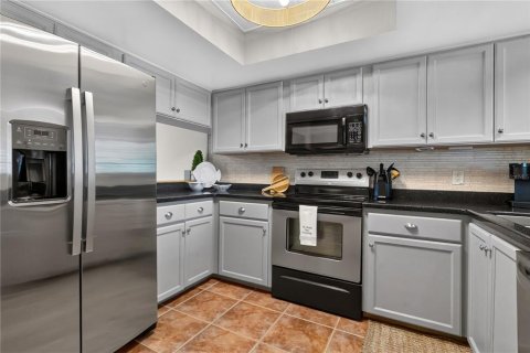 Condo in New Smyrna Beach, Florida, 2 bedrooms  № 2149627 - photo 7