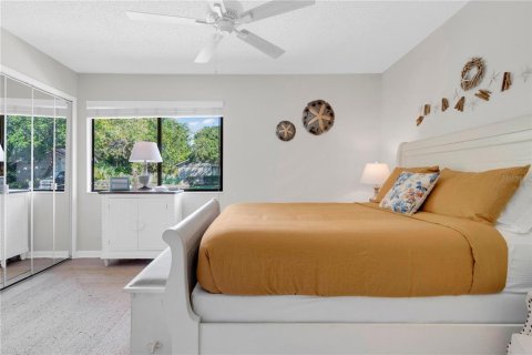 Condo in New Smyrna Beach, Florida, 2 bedrooms  № 2149627 - photo 25