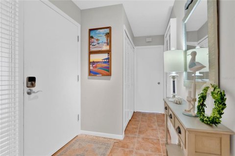 Condo in New Smyrna Beach, Florida, 2 bedrooms  № 2149627 - photo 6