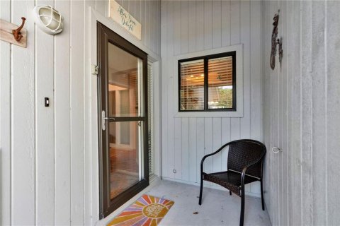Condo in New Smyrna Beach, Florida, 2 bedrooms  № 2149627 - photo 5