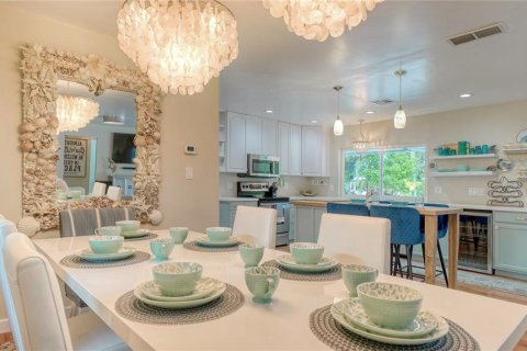 Casa en alquiler en Longboat Key, Florida, 3 dormitorios, 173.82 m2 № 1824599 - foto 11