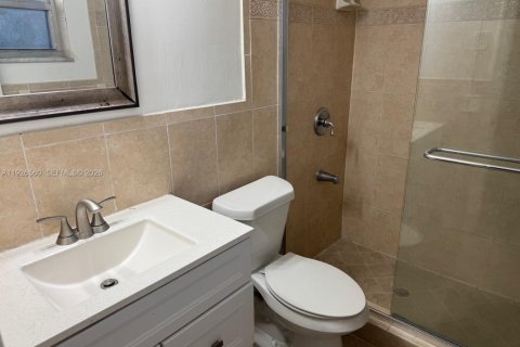 Condominio en venta en Hollywood, Florida, 2 dormitorios, 99.96 m2 № 1986010 - foto 17