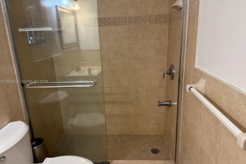 Condominio en venta en Hollywood, Florida, 2 dormitorios, 99.96 m2 № 1986010 - foto 20